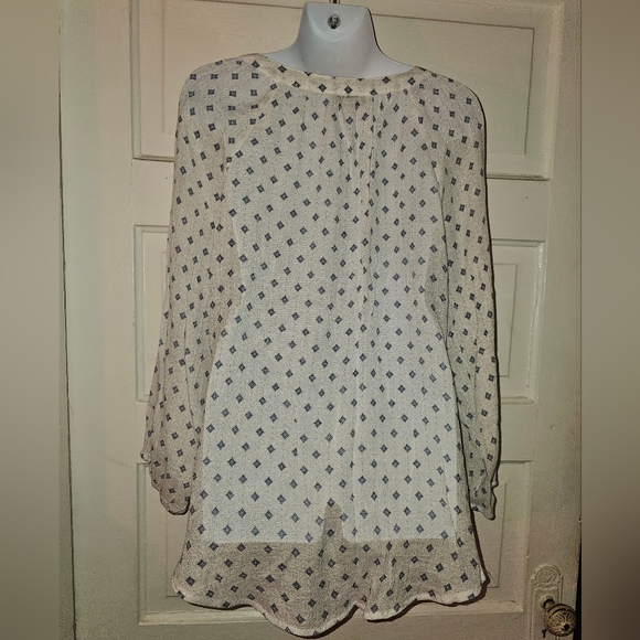 Bohemian Style White Blouse with Blue Diamonds - Picture 2 of 4